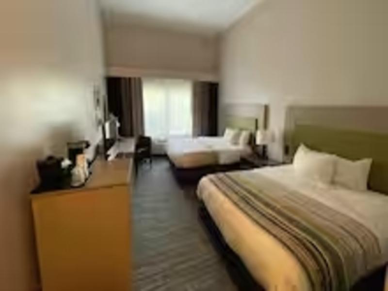 Travelodge By Wyndham Knoxville West image