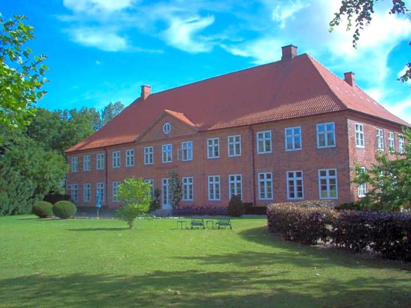 Herrenhaus Borghorst image