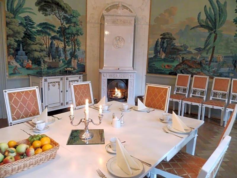 Herrenhaus Borghorst image