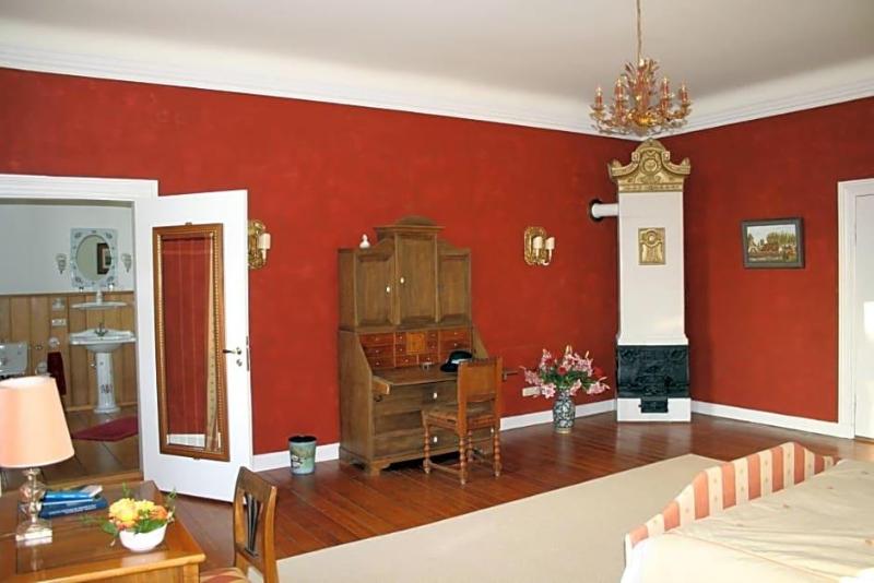 Herrenhaus Borghorst image