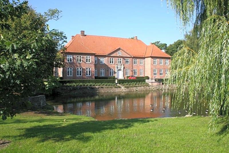 Herrenhaus Borghorst image