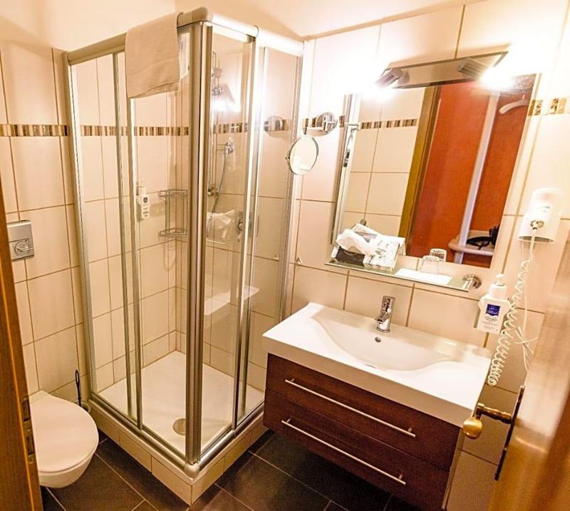 GreenLine Landhotel Henkenhof image