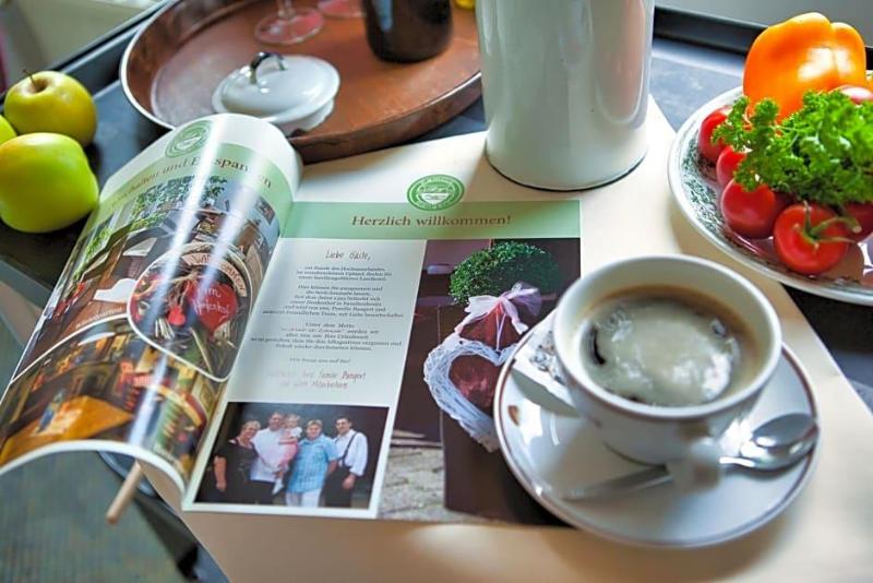 GreenLine Landhotel Henkenhof image