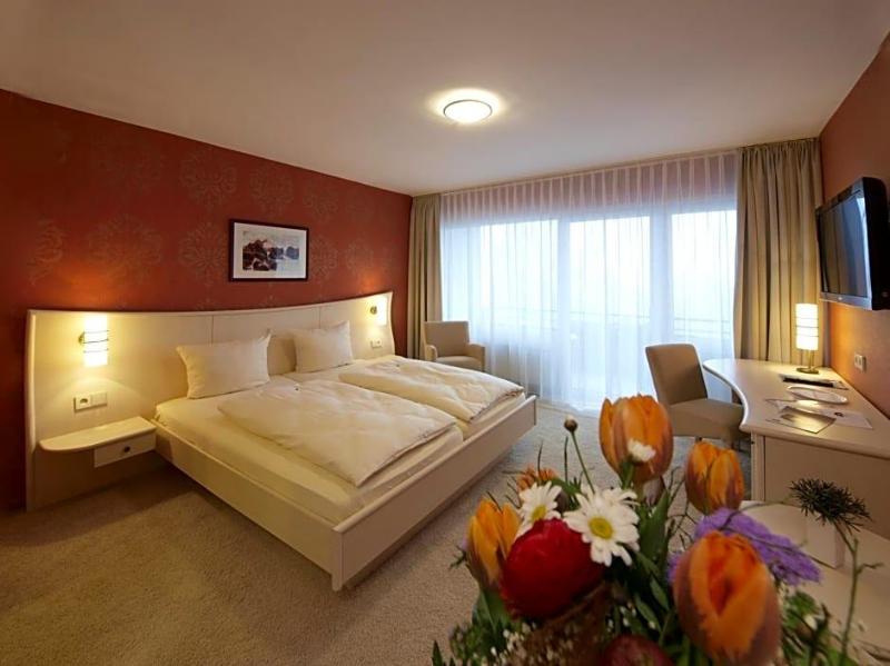 GreenLine Landhotel Henkenhof image
