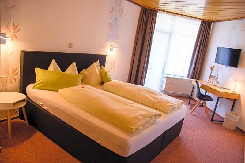 GreenLine Landhotel Henkenhof image