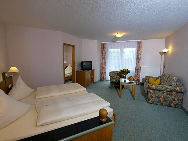 GreenLine Landhotel Henkenhof image
