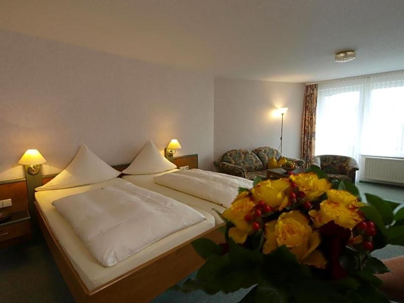 GreenLine Landhotel Henkenhof image