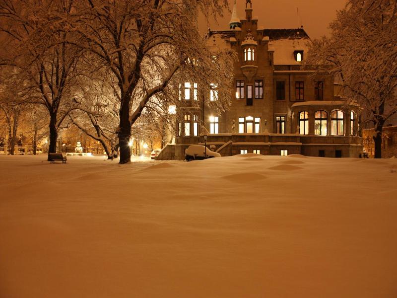 Schlosshotel Zum Markgrafen image