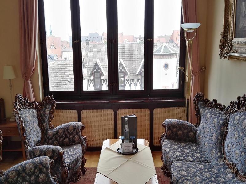 Schlosshotel Zum Markgrafen image