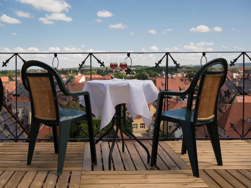 Schlosshotel Zum Markgrafen image