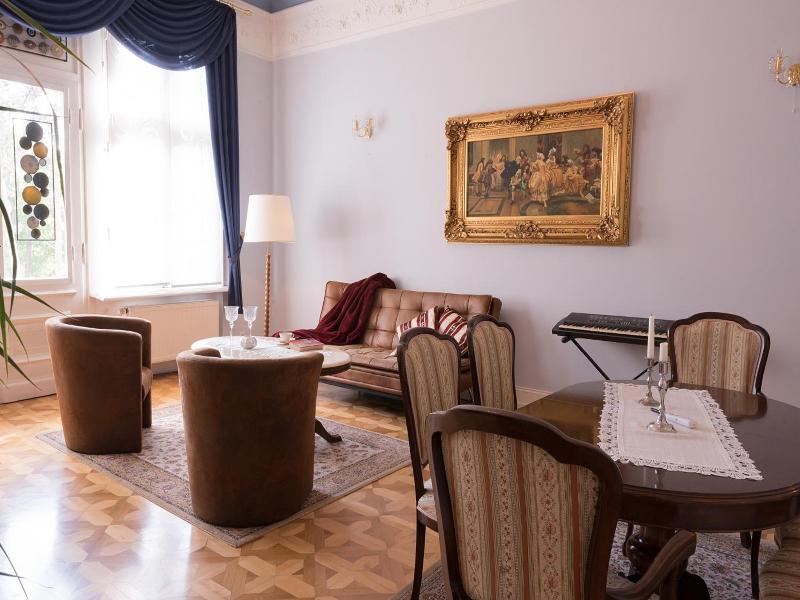 Schlosshotel Zum Markgrafen image