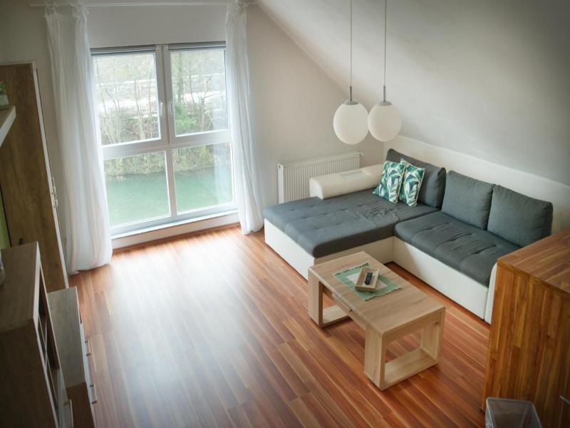 Haus am Fluss image