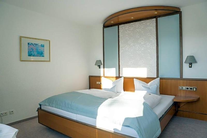 Hotel Chalet image