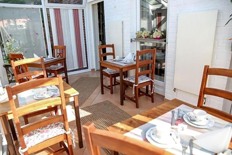 Hotel Chalet image