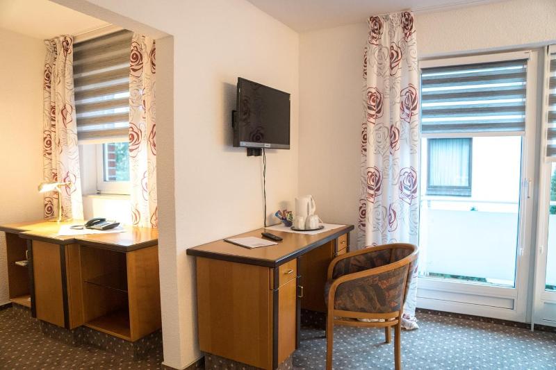 Hotel Chalet image