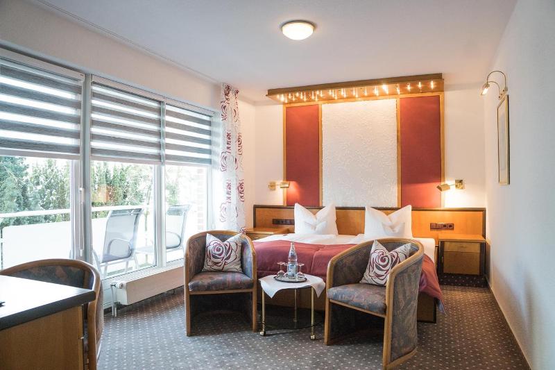 Hotel Chalet image