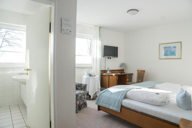 Hotel Chalet image