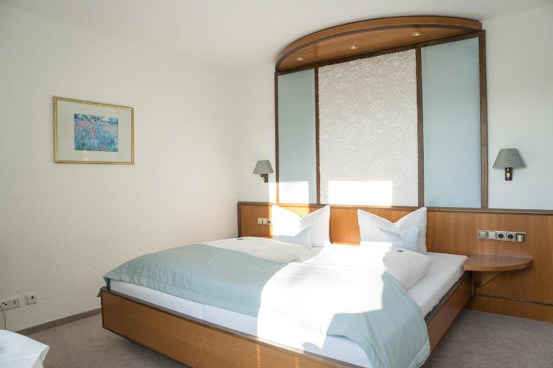 Hotel Chalet image