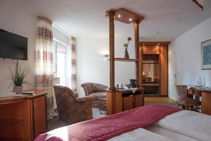 Hotel Chalet image