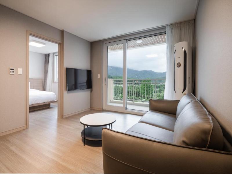 Kumho Seorak Resort image