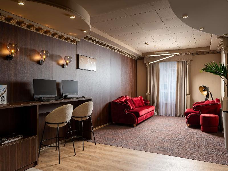 Mercure Chisinau Center Jazz Hotel image