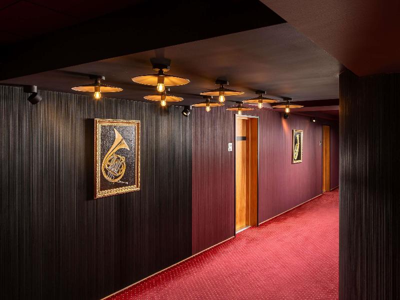Mercure Chisinau Center Jazz Hotel image