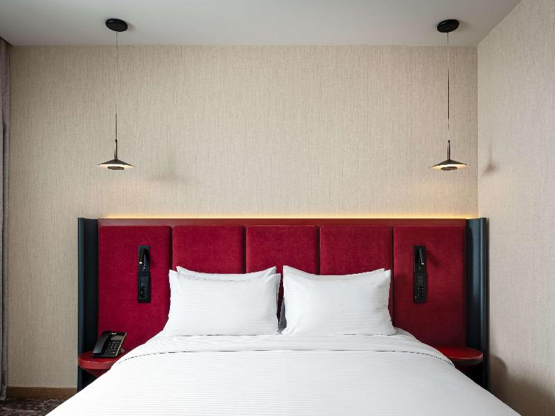 Mercure Chisinau Center Jazz Hotel image