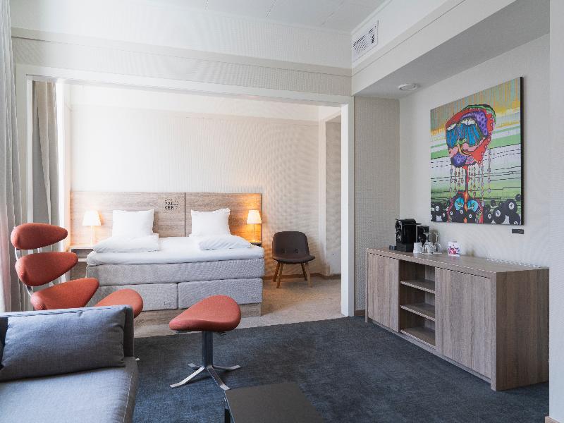 Thon Hotel Parken image