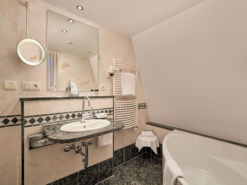 Hotel-Restaurant Erbprinz image