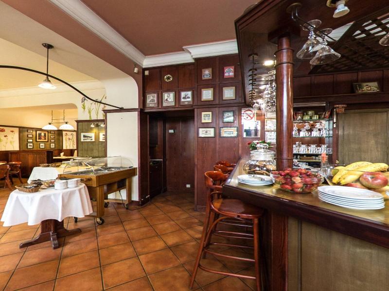Kajzer Hostel image