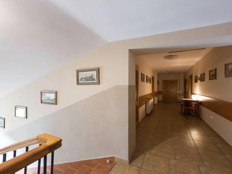 Kajzer Hostel image
