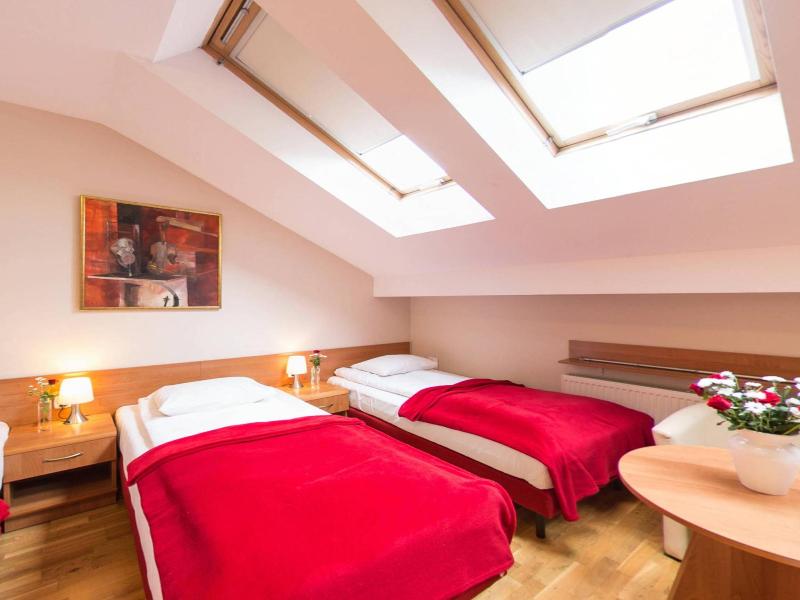 Kajzer Hostel image