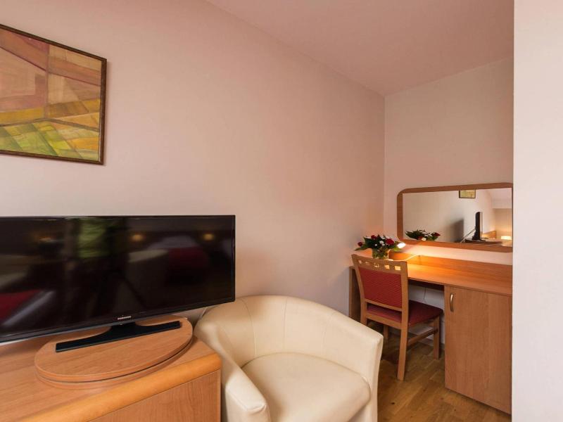 Kajzer Hostel image