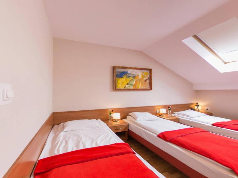 Kajzer Hostel image