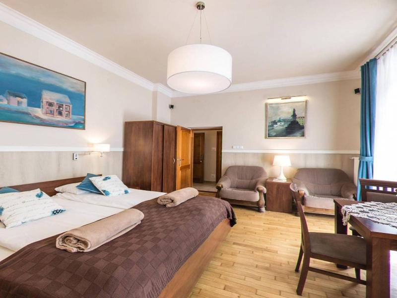 Kajzer Hostel image