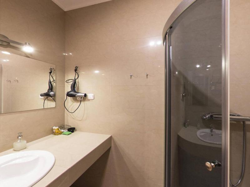 Kajzer Hostel image