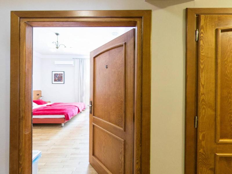 Kajzer Hostel image