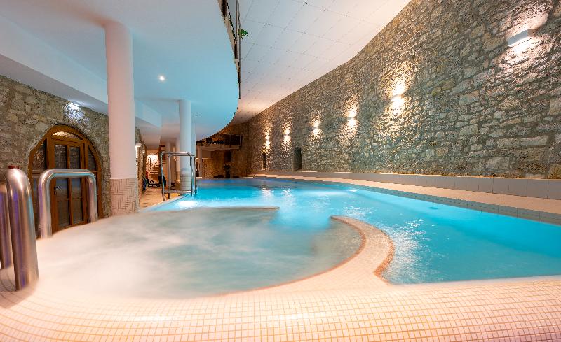 Hotel & Spa Wasserschloss Westerburg image