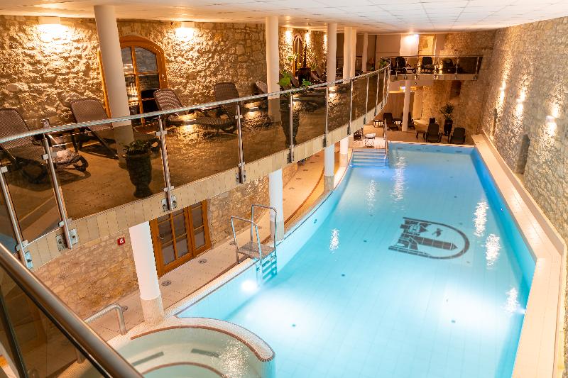 Hotel & Spa Wasserschloss Westerburg image