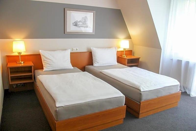 Schlossberghotel image