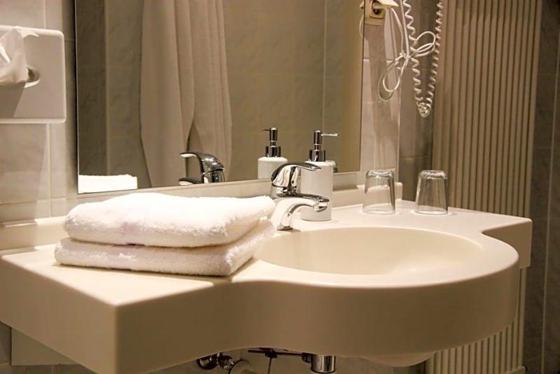 Schlossberghotel image