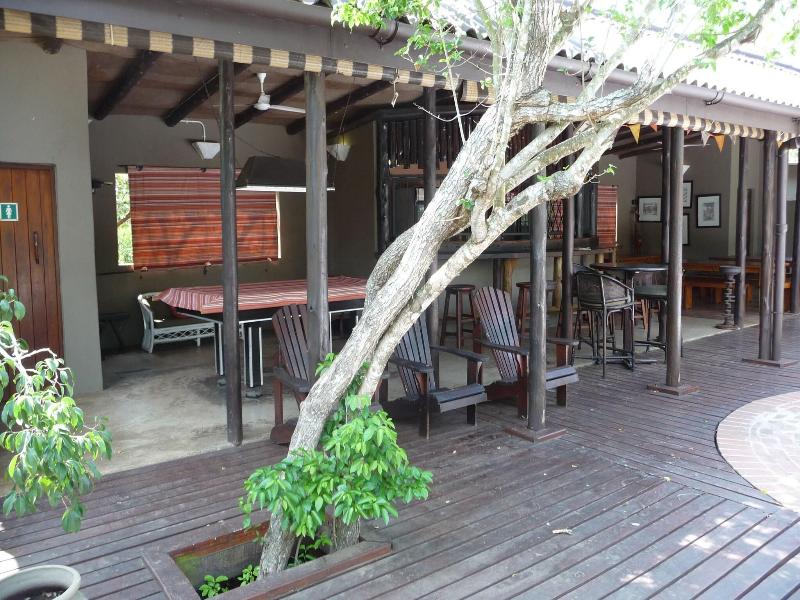 Isinkwe Backpackers Bushcamp