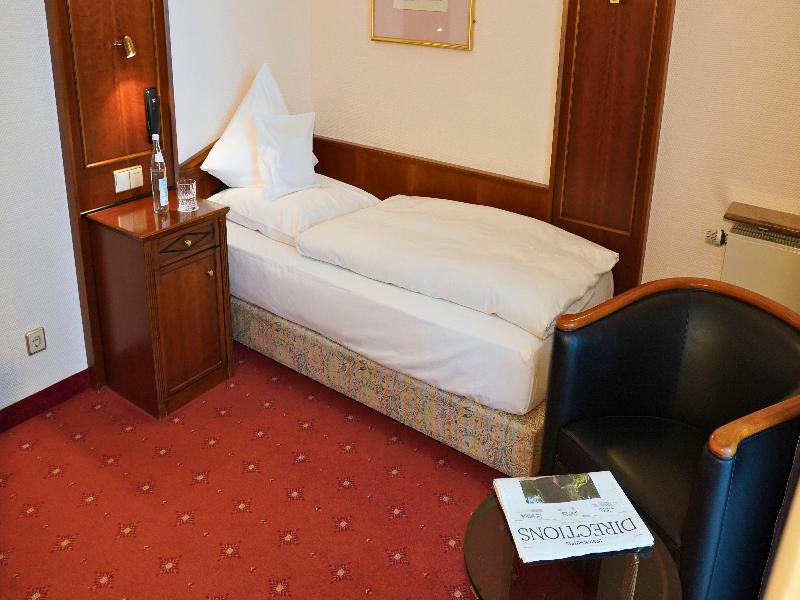 Gebhards Hotel image