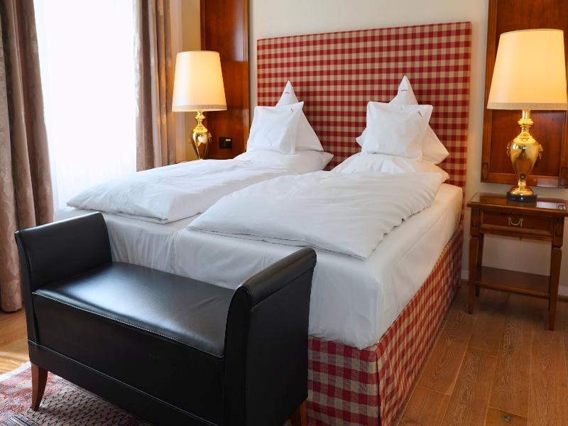 Gebhards Hotel image