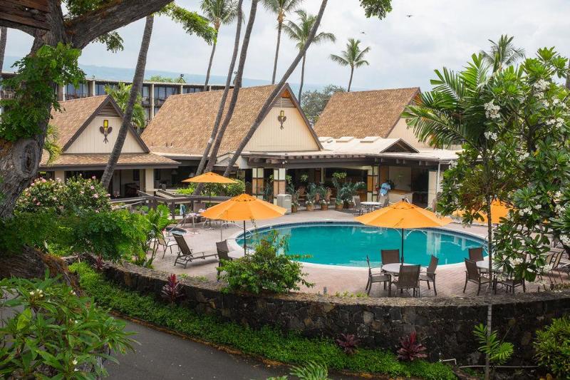 Uncle Billys Kona Bay Hotel