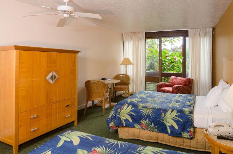 Uncle Billys Kona Bay Hotel