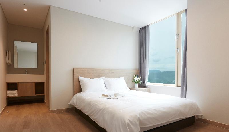 Phoenix Resort Pyeongchang -Park image