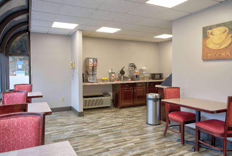 Days Inn By Wyndham Harriman image