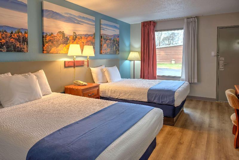 Days Inn By Wyndham Harriman image