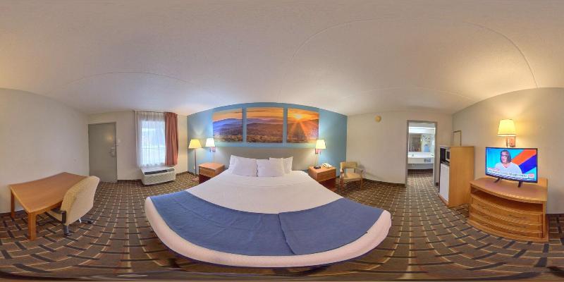 Days Inn By Wyndham Harriman image